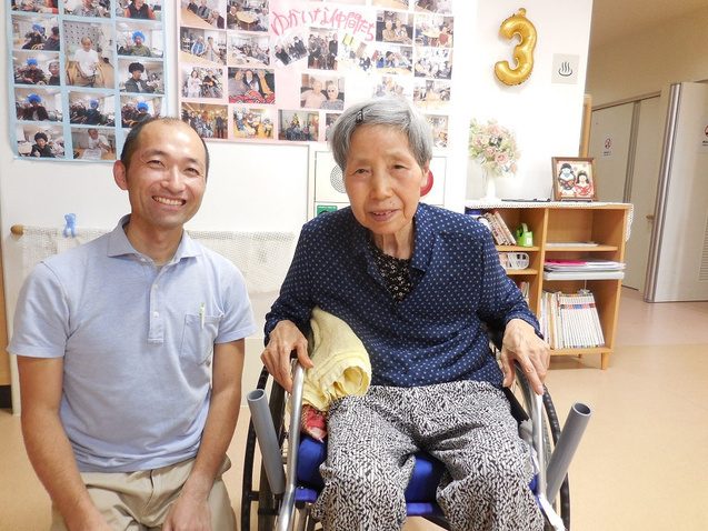 伊藤様と施術者